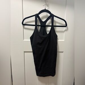 Lulu Lemon Ebb to Street Tank Top light support B/C cup